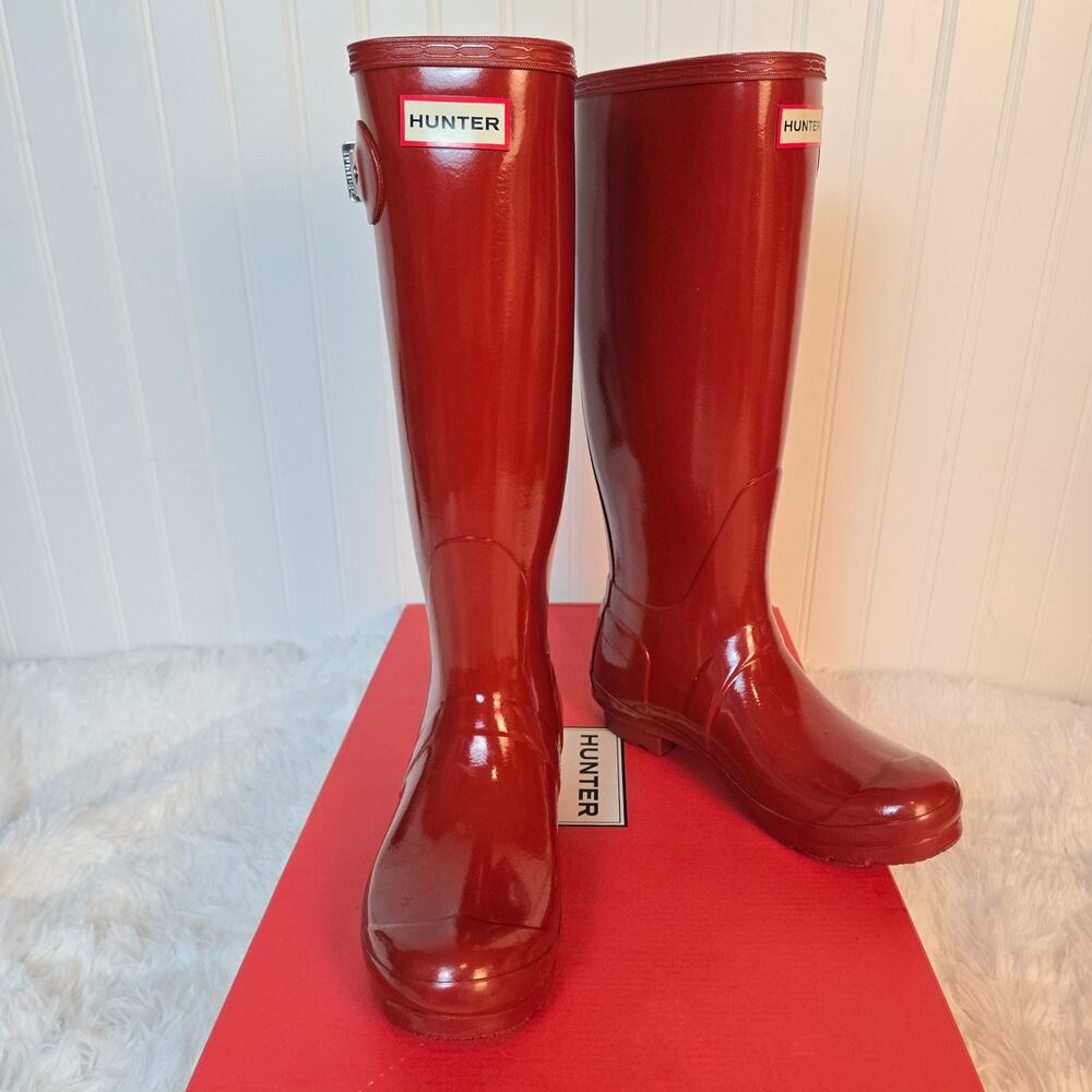 Women's Hunter Rainboots Military Red W7 - Picture 4 of 13